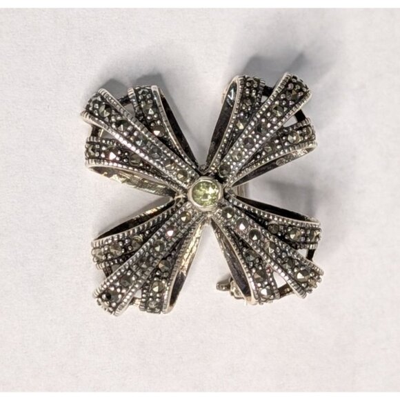 Vintage Sterling Silver 925 Marcasite Brooch Pin Green Gem Stone Peridot manly - Picture 1 of 12